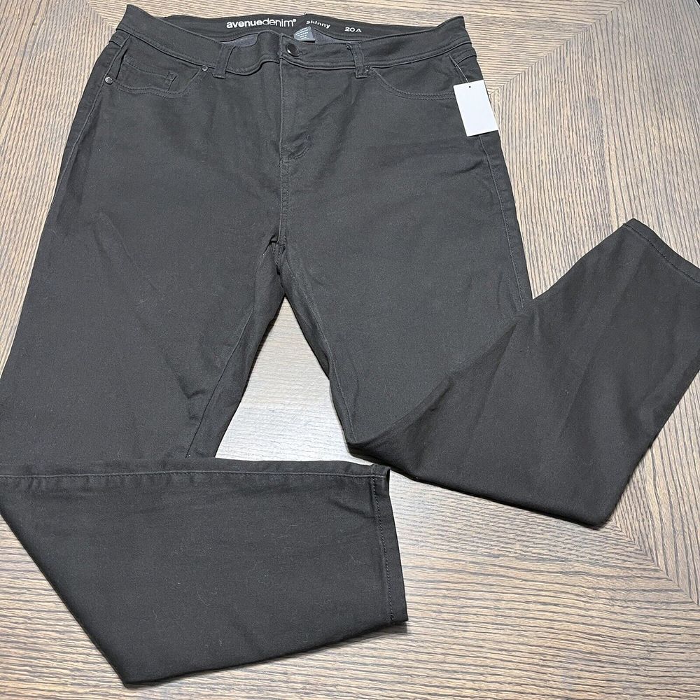 Avenue Denim Jeans Women's Plus 20 A Straight Leg Black Stretch Denim Mid Rise